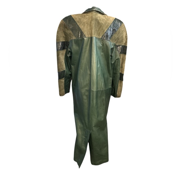 Vintage green leather trench coat, small/medium - Picture 13 of 13